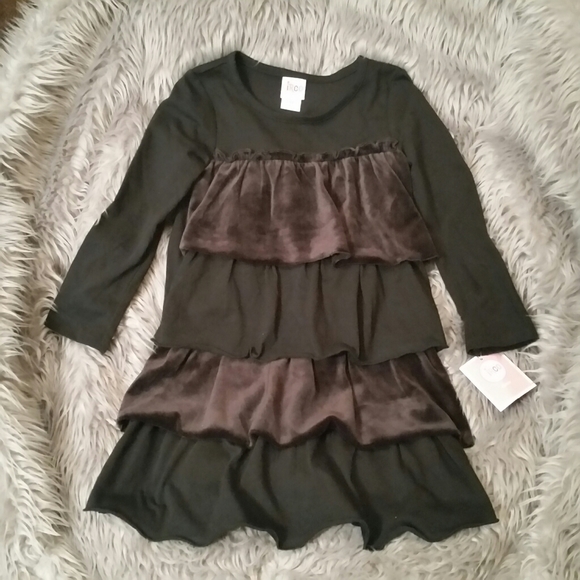 Great Christmas Gift New With Tags ruffle ebony dress NWT, dressy or casual, 4T - Picture 1 of 7